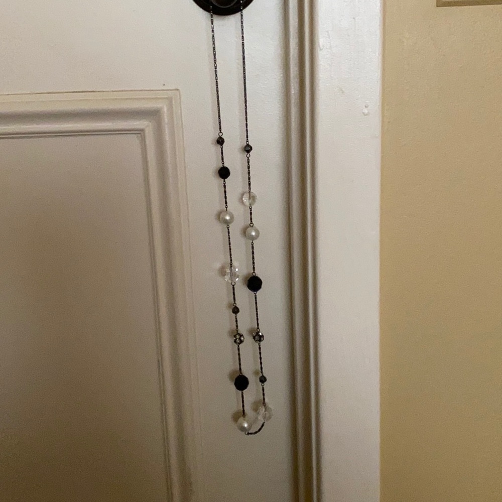 Long black jet bead & pearl necklace
